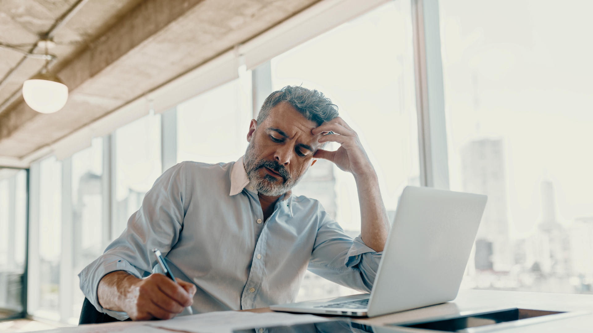 10 Reasons Your Growth Strategy Isn’t Working (And How Hands-On Execution Fixes It)